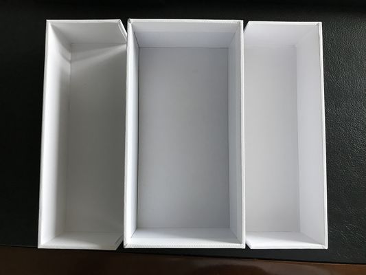 Embalaje duro 1C 4C Matte Lamination del Libro Blanco de las cajas de regalo del Hardcover CMYK