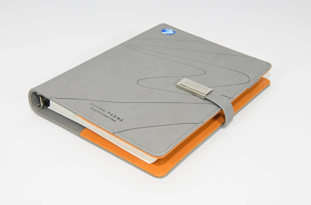 Cuaderno de cuero de la PU de Grey High-Grade con la hebilla magnética del disco de U, logotipo adaptable